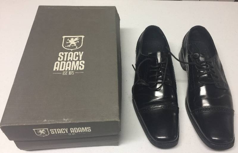 lot 1201 image: Three Pair Mens Size 10 Shoes Giorgio Burtini Stacy Adams & Others