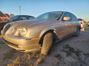 lot 45164 image: 2000 Jaguar S Type&nbsp&nbsp