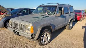 lot 45174 image: 1994 Jeep Cherokee