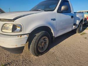 lot 45178 image: 1998 Ford F150 Fleetside XL Pick Up Truck&nbsp