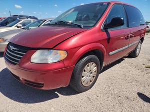lot 45211 image: 2006 Chrysler Town And Country&nbsp