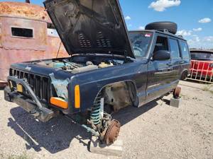 lot 45231 image: 1999 Jeep Cherokee&nbsp