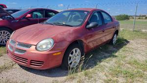 lot 45110 image: 2005 Dodge Neon