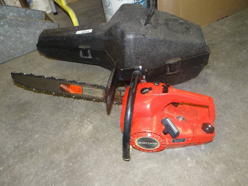 Craftsman 16" Chainsaw W/Case. Midtown Liquidation Auction! EquipBid