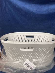 lot 16197 image: SWT OF 2 LAUNDRY BASKET GREY AND WHITE