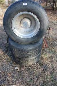 lot 18015 image: Three 27560R15Tires and Wheels