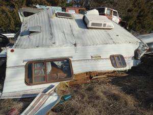 lot 11050 image: Camper Project - Windows - AC - Scrap