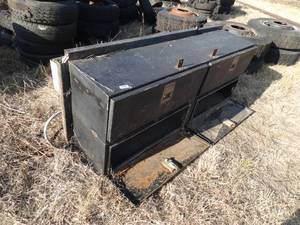 lot 11063 image: 2 Metal Truck Cabinets