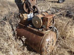 lot 11082 image: Large Air Compressor