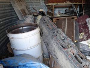 lot 11092 image: Lot of Truck and Automotive Parts in Silo