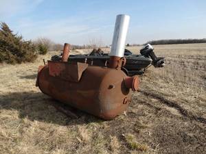 lot 11202 image: Large Metal Tank