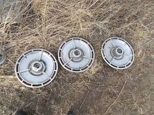 lot 11207 image: (3) SS Hub Caps