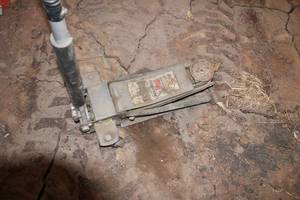 lot 18088 image: Heavy Duty 3 Ton Floor Jack
