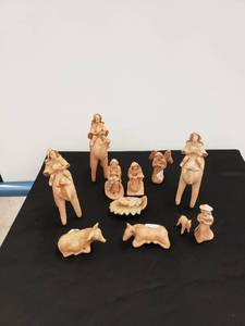 lot 8202 image: Terra Cotta Nativity made in Guatemala