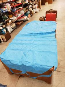 lot 8257 image: instant water bed twin size