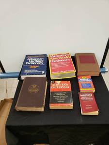 lot 8266 image: lot of dictionaries