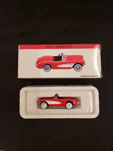 lot 8275 image: 1957 Corvette NIP