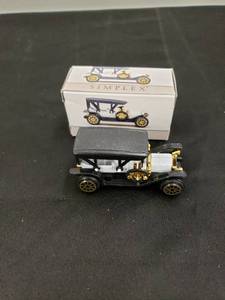 lot 8284 image: Simplex car NIB