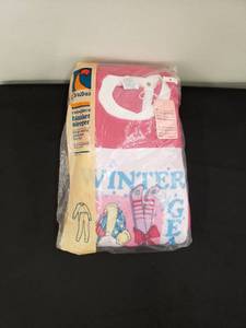 lot 8335 image: Carters blanket sleeper NIP sz 8
