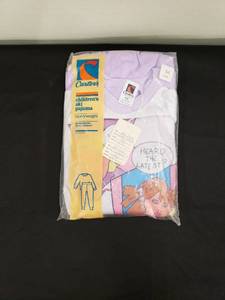 lot 8337 image: Carters pjs NIP sz 6x