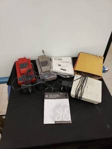 lot 8341 image: lot of old cordless phones