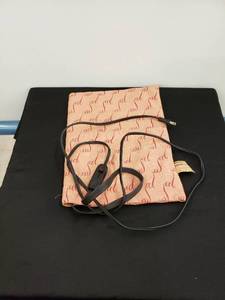 lot 8353 image: heating pad works