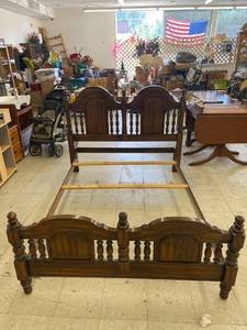 lot 4321 image: wood bed frame