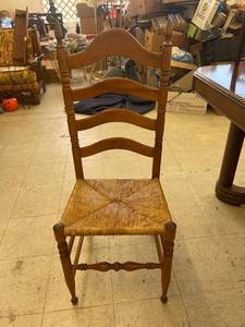 lot 4334 image: vintage chair