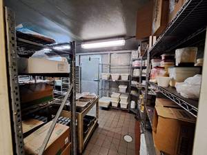 lot 150 image: CCI Walk In Cooler and Freezer