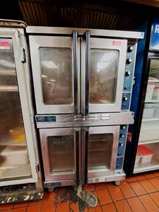 lot 2975 image: Duke Double Deck Oven - Model E101-9V&nbsp