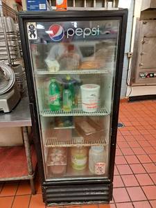 lot 9447 image: True Pepsi Coooler - MODEL GDM-12