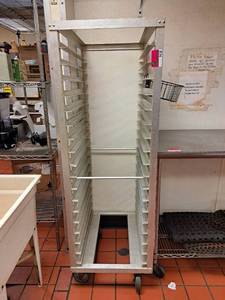 lot 9458 image: Full Sheet Rack on Casters