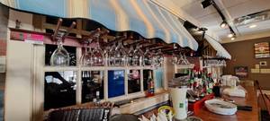 lot 32392 image: Glass Rack