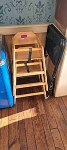 lot 32422 image: 2 HighChairs and a Carseat Caddy