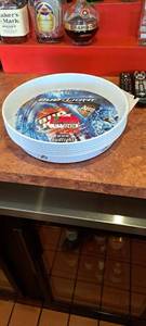 lot 32426 image: Bud Light Serving Trays (7)