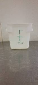 lot 44829 image: Lot of 9 Carlisle 3.5 Liters