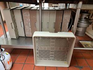 lot 44884 image: Lot of (10) Wash Trays