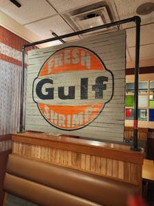 lot 49504 image: Large Booth Decor