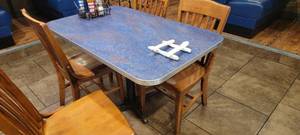 lot 49590 image: Laminated Top Chrome Trim Dining Room Table 48x30