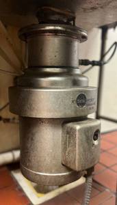 lot 9500 image: Garbage Disposal