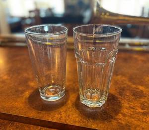 lot 9540 image: Lot of 22 Tall Beer Glasses