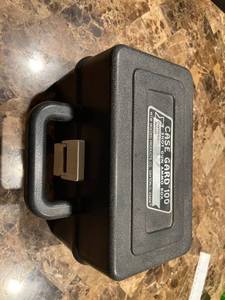lot 5 image: FULL case guard 100 shot gun ammo box