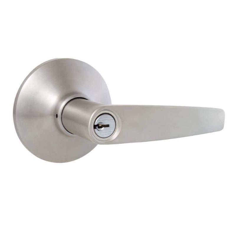 lot 1684 image: Defiant Olympic Stainless Steel Keyed Entry Door Handle Lock