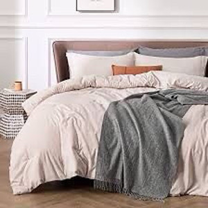 lot 2658 image: Bedsure Brown Comforter queen