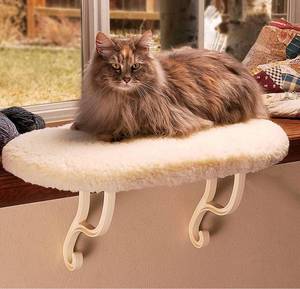 lot 58719 image: K&H Pet Products Kitty Sill Cat Window HeatedUnheated Hanging Window Perch Bed and Hammock