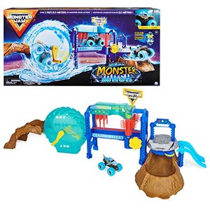 lot 72531 image: Monster Jam, Megalodon Monster Wash, Includes Color-Changing Megalodon Monster Truck, Interactive Water Play Kids Toys for Aged 3 and Up