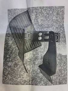 lot 72565 image: Bumper step assist