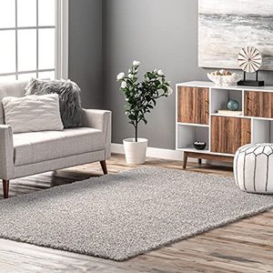 lot 5744 image: nuLOOM Marlow Machine Washable Soft Shaggy Faux Sheepskin Area Rug, 6 x 9, Light Grey
