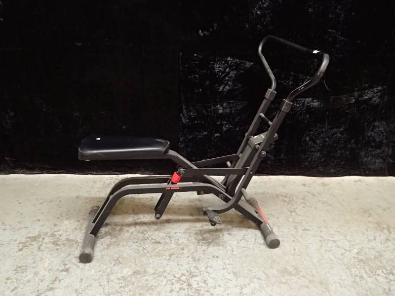 lot 1037 image: Cardio Fit Workout Machine