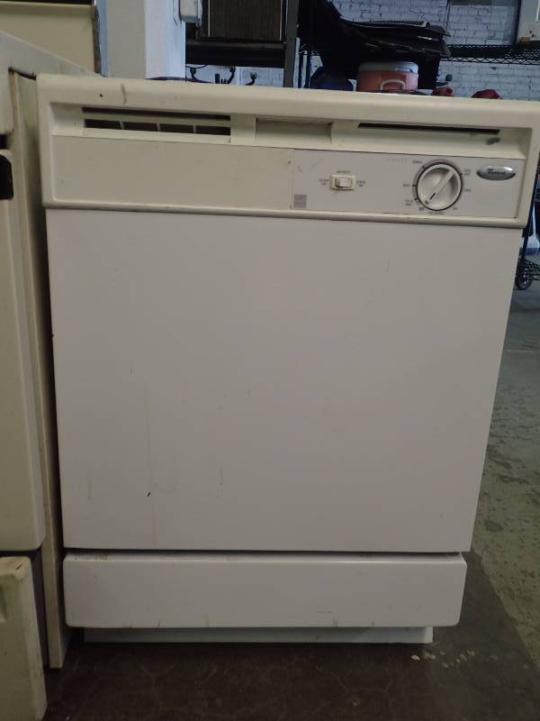 lot 1073 image: Whirlpool Residential Dishwasher